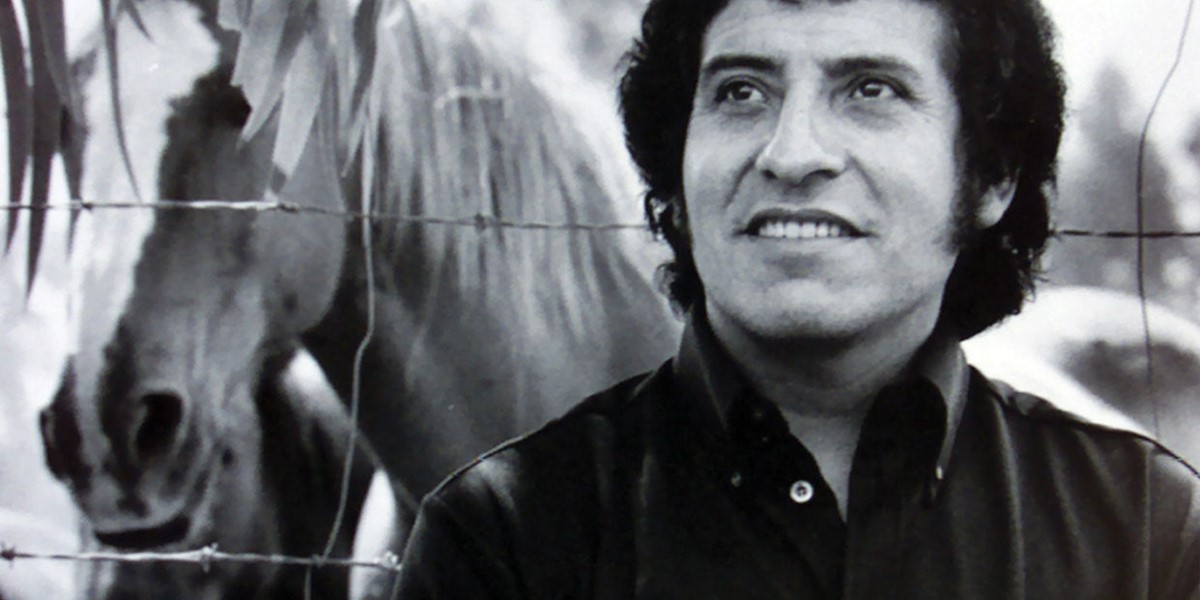 Victor-Jara-Music-of-Chile.jpg