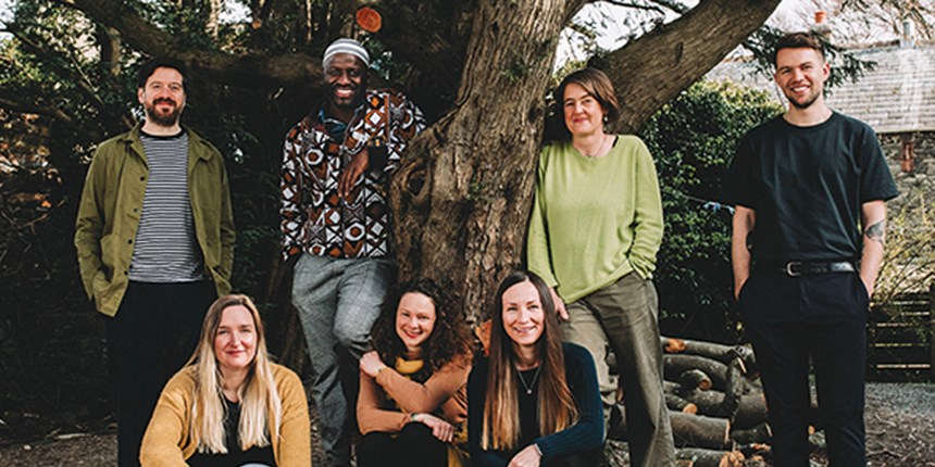 Spell Songs Feat L To R Kris Drever Seckou Keita Karine Polwart Jim Molyneux Rachel Newton Beth Porter Julie Fowlis Credit Elly Lucas