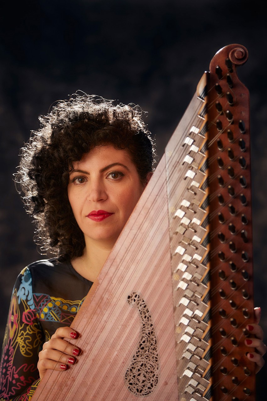 Maya Youssef, Syrian qanun player (photo: Nick White)