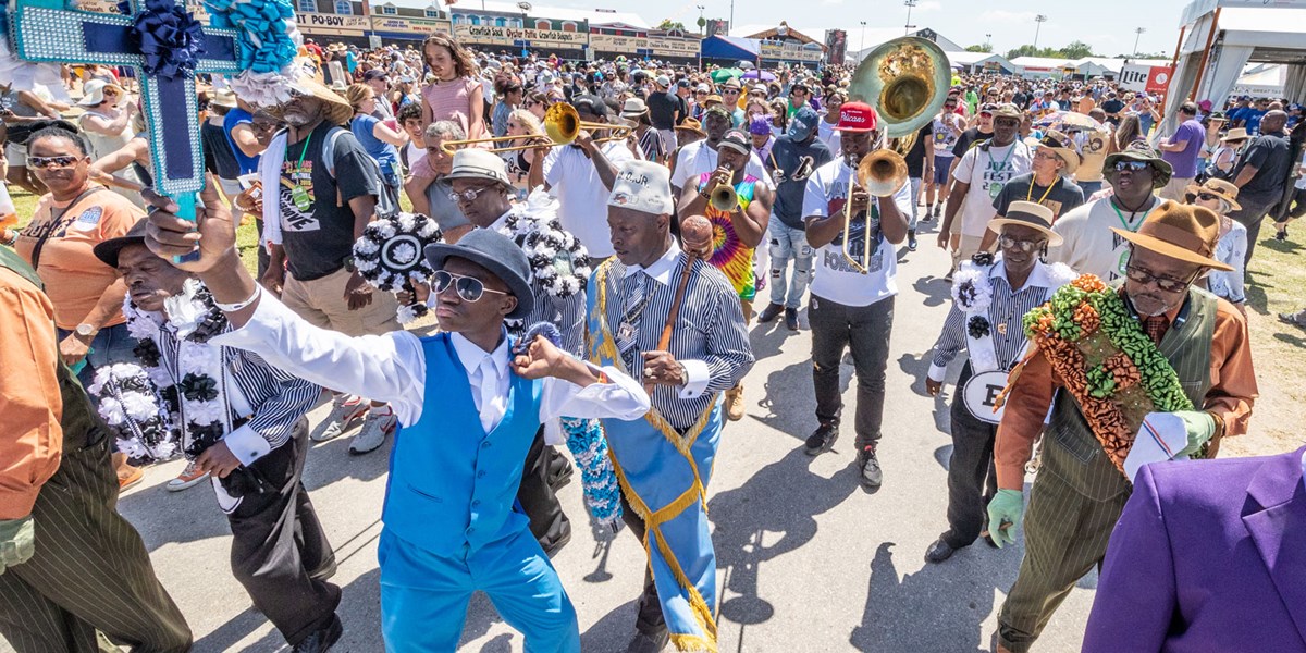 Scene Boosters With New Generation Brass Band Douglas Mason