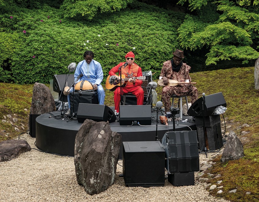 Salif performing at Kyotophonie, Japan, in 2023