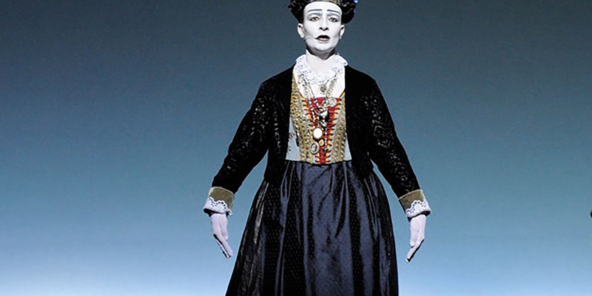 15. Spajić In Wilson's Life And Death Of Marina Abramovic, Photo By Omid Hashemi Hashemisvetlanaalone