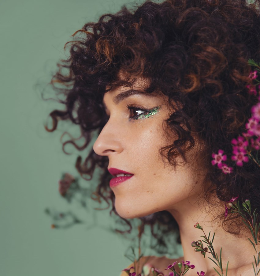 Cristina Clara (Joanna Correia)